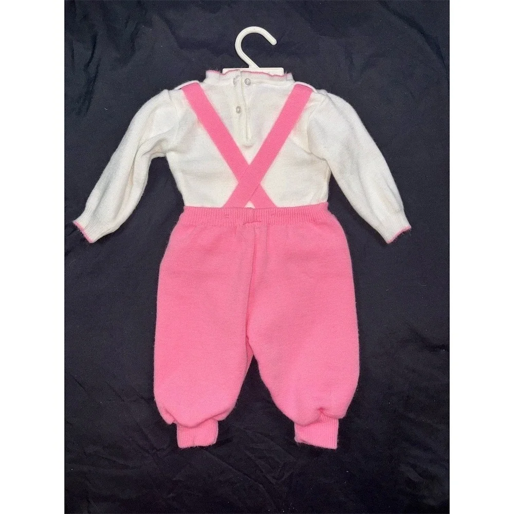Vintage 1970s Baby Knit Outfit Girl Pink Bunny Suspender Pants Set Size 6-9M NOS